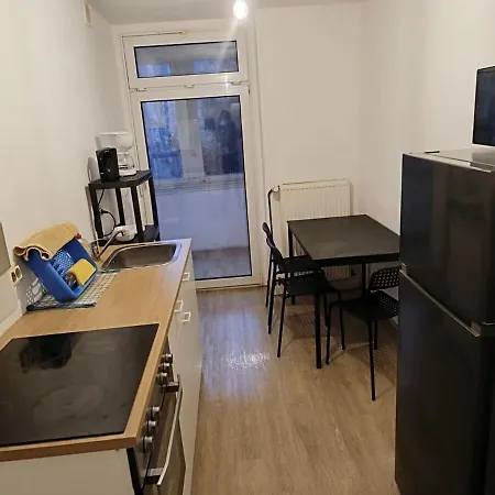 Spacious Flat With 3 Bedooms For 5-8 Guests Appartement