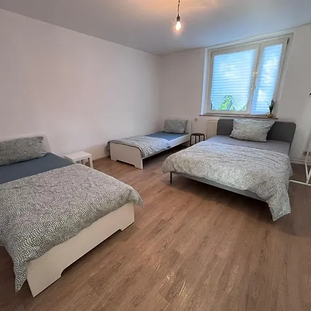 Spacious Flat With 3 Bedooms For 5-8 Guests Апартаменты