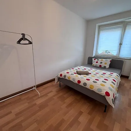 Spacious Flat With 3 Bedooms For 5-8 Guests Apartment *