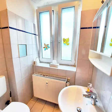 Spacious Flat With 3 Bedooms For 5-8 Guests * Цайц