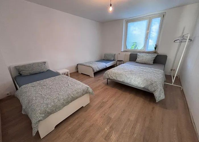 Spacious Flat With 3 Bedooms For 5-8 Guests Apartment